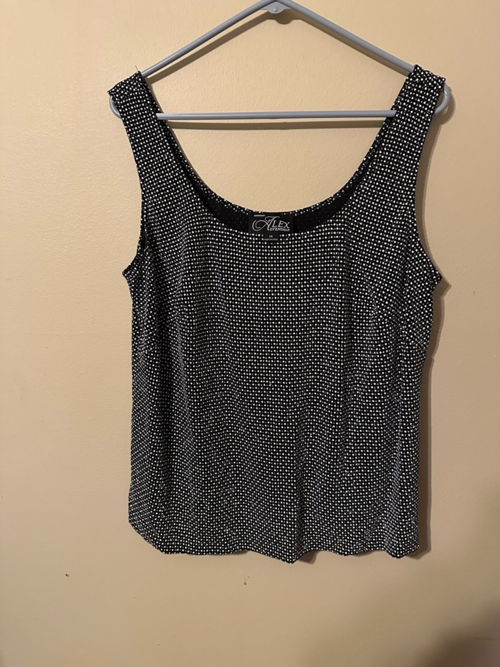 Alex Evenings Black and White Sequined Scoop Neck Tan, size 1x, fully lined
